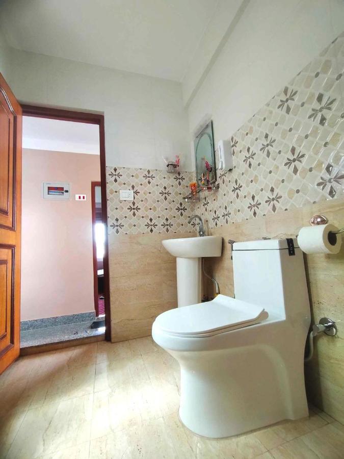 Peace Homestay 카트만두 외부 사진